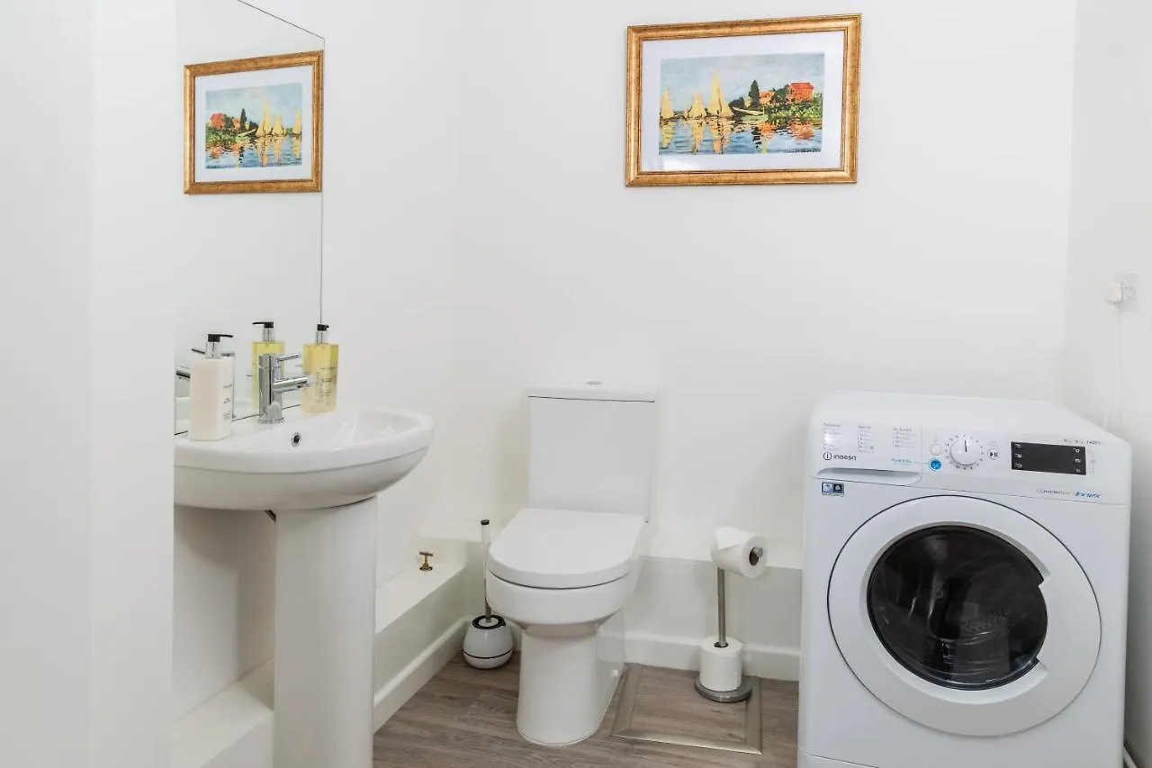Elizabeth Flat 5 - By Luxury Apartments Cheltenham Regno Unito